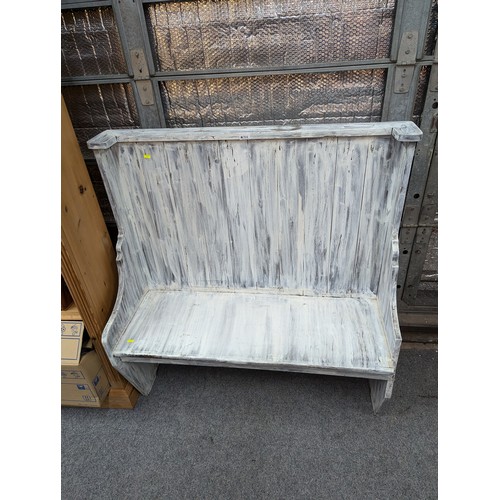 764 - Rustic effect painted pew seat. W110cm 