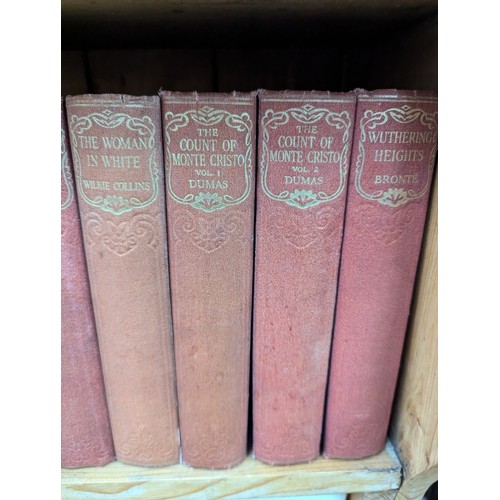 692 - Twelve volumes of Odhams Press Classic Literature inc. Gulliver's Travels, Uncle Tom's Cabin etc.