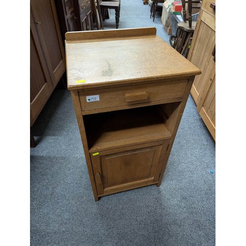 772 - Light oak bedside unit. W41cm d38cm h79cm