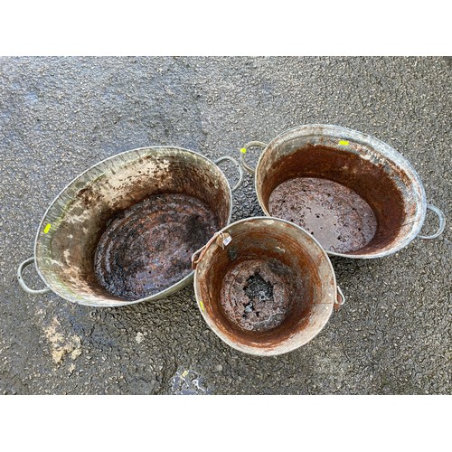 46 - 1 galvanized bucket + 2 small galvanized baths for planter/display use. Holes to all bases.