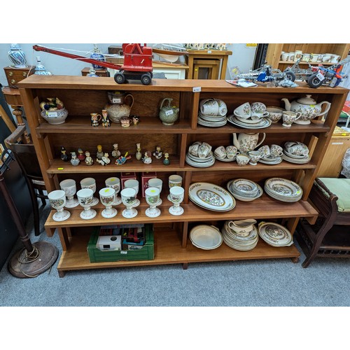 781 - Teak home-made five shelf bookcase W158.5 x D32 x H114.5cm