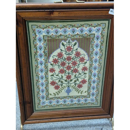 826 - Tapestry fire screen