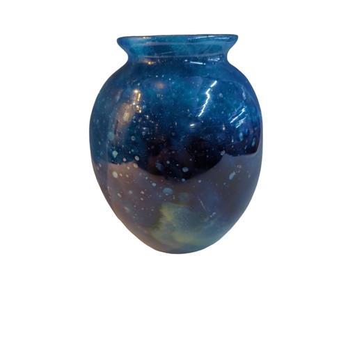 458 - Blue art glass vase. H25cm.