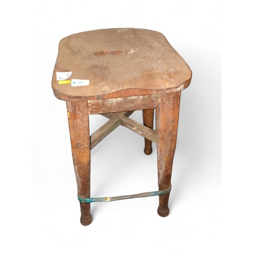 98 - Elm topped bar stool. Salvaged from the Chichester Arms, Chillaton. H67cm