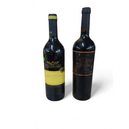 373 - 23 bottles inc: 6 x Wolf Blass Yellow Label Cabernet Sauvignon 2002 and 17 x Out Of Africa Shiraz 20... 