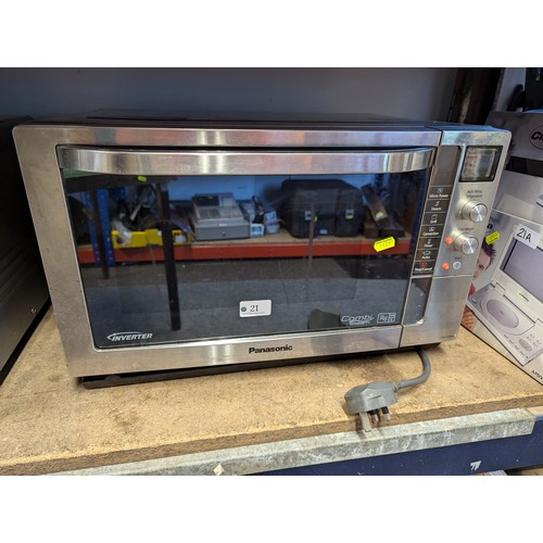 21 - Panasonic combi microwave. 1000W. Model no. NN-CS596S.