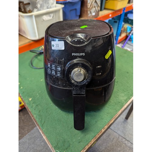 31 - Philips air fryer. Model no. HD9220. 