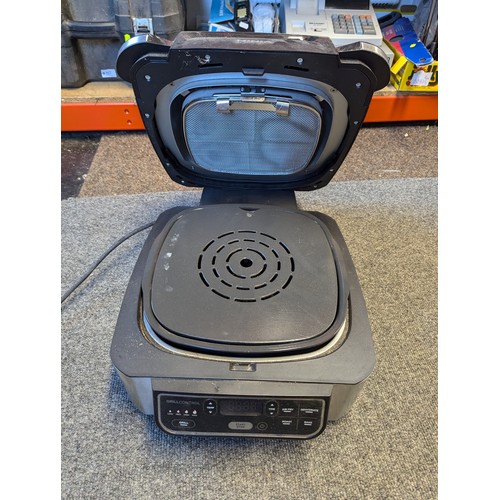 35 - Ninja health grill and airfryer. Model no. AG301UK.