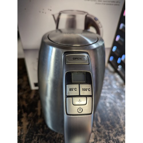 55 - Cuisinart multi-temp kettle. Model no. Q98A.