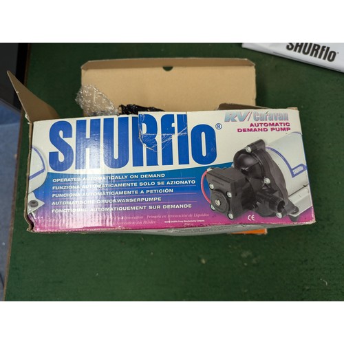 134 - Challenge Xtreme 800W power inverter + Shurflo RV fresh water pump.