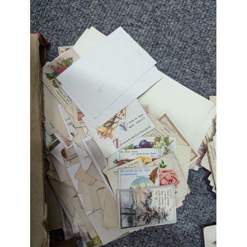 942 - Folder of silk cigarette cards together with a box of cards