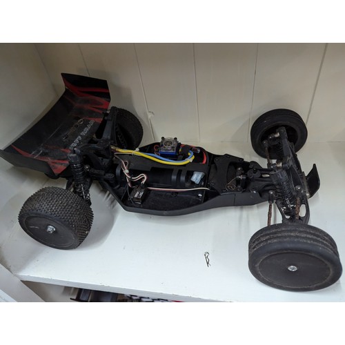 947 - Quakewave 1/10 off road remote control buggy with electric brushed system and controller