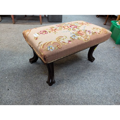 1008 - Adjustable foot stool with tapestry top W53 x D31 x H28cm