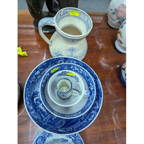 1011 - Quantity of blue and white ceramics inc. Woods Ware and Spode