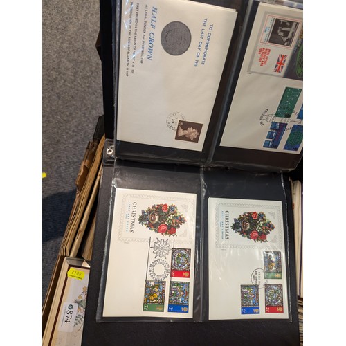 874 - Large qty of cigarette & tea cards, two folders of first day covers. inc. Stamps of all Countrie... 