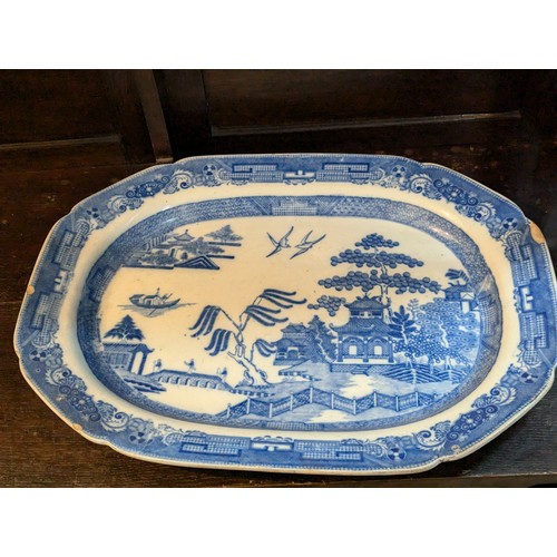 895 - Assorted blue and white meat plates including one with tree and well 9 in total