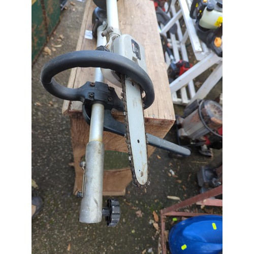 657 - Ryno petrol pole hedge trimmer/ pole chainsaw