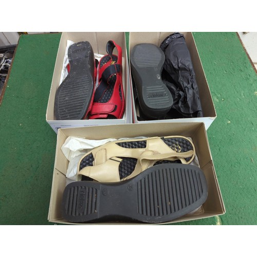 246 - 3 pairs of Rieker ladies sandals (size 6) + 1 pair of fleece lined ladies boots (size 6).