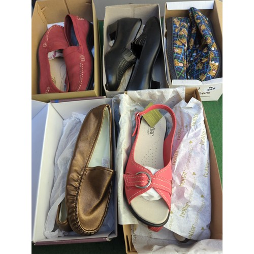 255 - 2 pairs of Hotter shoes size 5.5; 1 pair of Eleanor shoes size 6; 1 pair of slippers size 6; 1 pair ... 