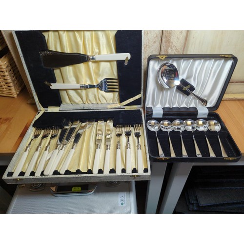 288 - Large box of assorted cutlery.