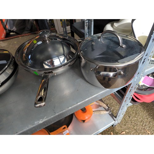 572A - Cooks Essentials 5 large pans inc. lidded wok.