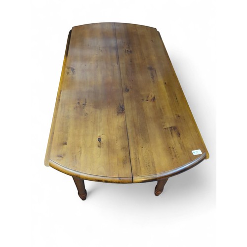 37 - Mahogany table. Fully extended with 5 leafs - 3.6m by 134cm by 79cm.