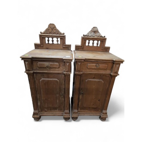 85 - Pair of French bedside units each with 1 drawer, 1 cupboard and back relief. W44cm D34cm H88cm.