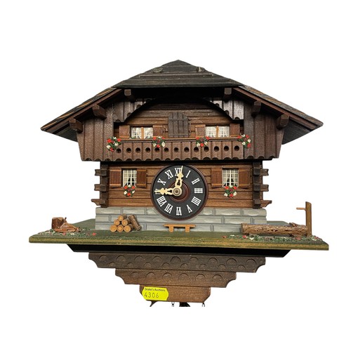 415 - Swiss cuckoo clock with 2 weights and pendulum