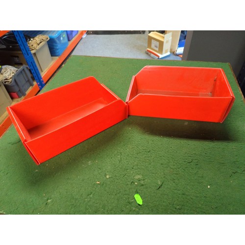 105 - Plastic storage trays x 30