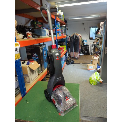 71 - Bissell carpet cleaner 48X4E