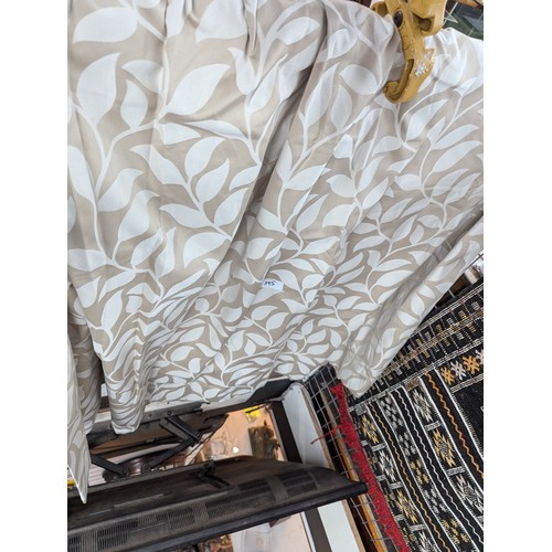 895 - Two pairs of Laura Ashely beige ground leaf patterned curtains, width & drop of each 61 x 113cm