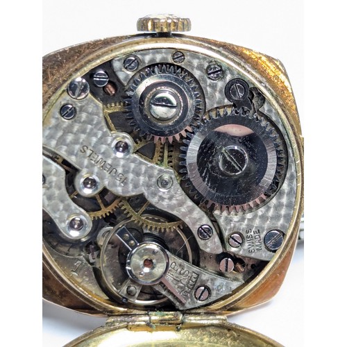 15 - 9ct gold cased watch, the silvered dial with Arabic numerals, 15 jewels, case with (rubbed) sponsor'... 