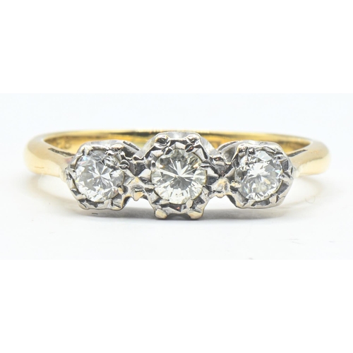 77 - Yellow metal mounted three diamond ring, the diamonds together weighing approximately 0.44 carat, ye... 