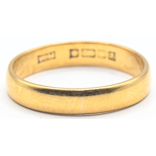 112 - 22ct gold band, rubbed hallmark, size Q, gross weight 4 grams