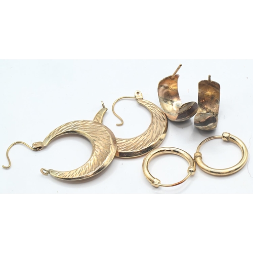 158 - Pair of 9ct gold marked hoop earrings and two pairs of yellow metal hoop earrings, gross weight 2.88... 