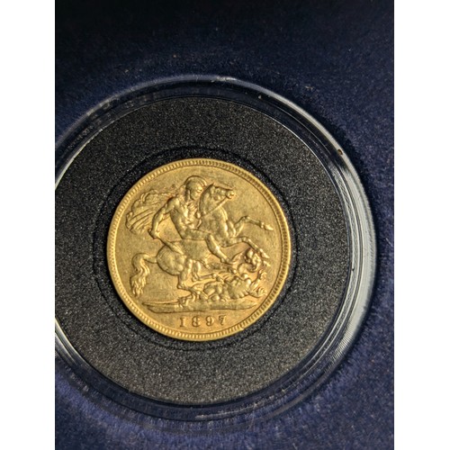 302 - Victoria (Old Head) 1897 half sovereign