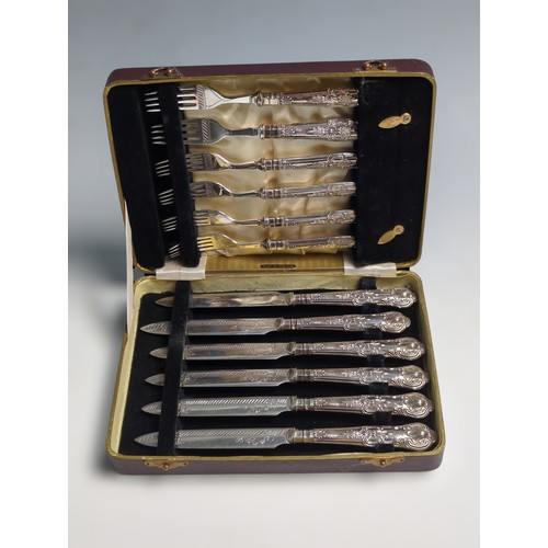 356 - Cased set of six pairs of George V silver Queens pattern handled fruit forks and knives, Viner'... 