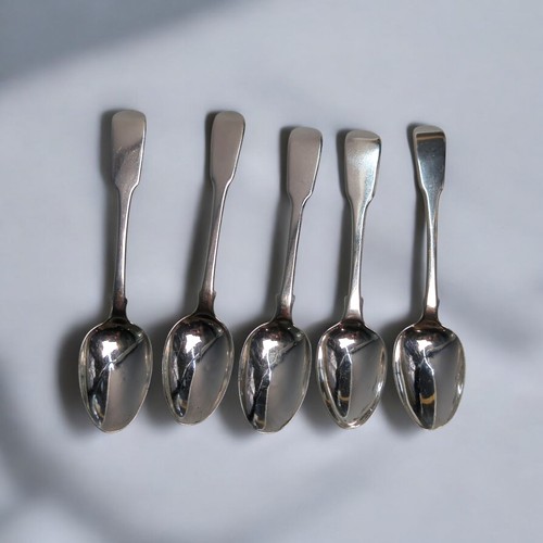 367 - Five silver fiddle pattern teaspoons, various makers & dates, gross weight 93 grams