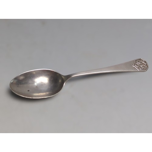 382 - Collection of silverware, various makers and dates, including: an Edwardian embossed pierced bonbon ... 