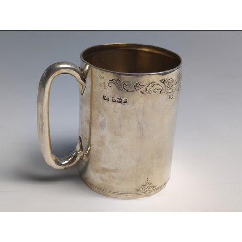 405 - George V silver christening mug, Atkin Brothers, Sheffield 1922, with engraved foliate details ... 