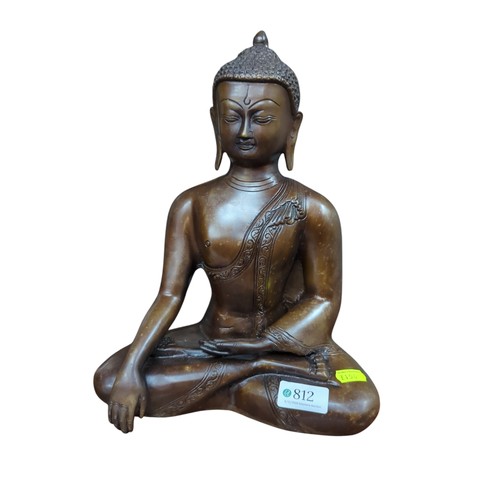 812 - Bronze seated buddha figure W24 x D14 x H31cm