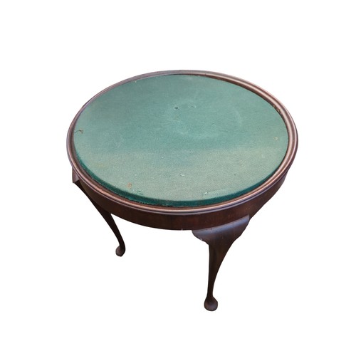 412 - Circular card table with removable and reversible top. Diameter 64cm H62cm.