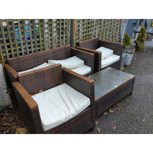 340 - Garden set inc 2 x armchairs 1 x double seater and glass topped coffee table 