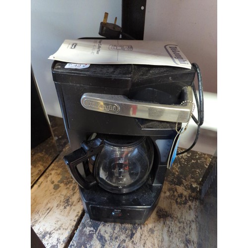 42 - DeLonghi filter coffee maker. Model ICM 30.