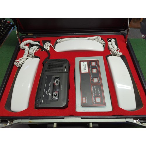 91 - PhoneCoach 3-Way Simulator training equipment in hard case with instructions. 