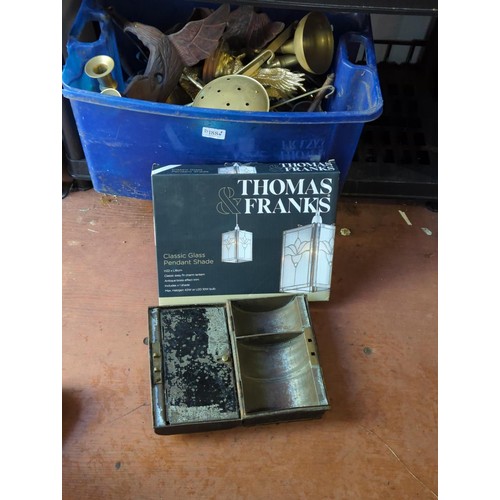 188 - Box of brass and wood items, inc candle sticks, eagle ornaments, horse brasses etc. 