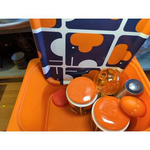 200 - Quantity of mid-century style colourful dinner & kitchen ware inc Orla Kiely