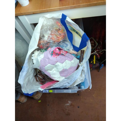 236 - Bag of stuffing, sequins etc