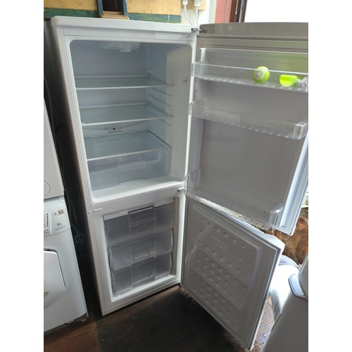 274 - Beko 50/50 fridge freezer. H153cm