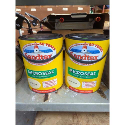 398 - 2x 5L pots of Sandtex smooth masonry paint, Cornish Cream colour